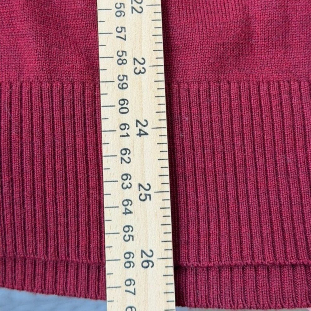 Banana Republic Sweater Mens M Red Extra Fine Merino Wool V-Neck Pullover Knit - Picture 5 of 5
